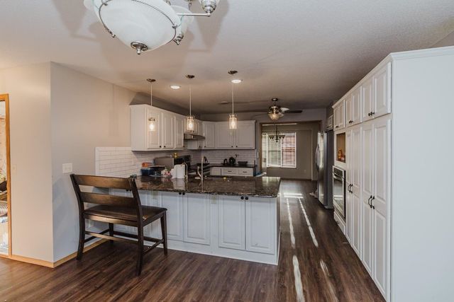 2414 N Baytree, Wichita, KS 67205