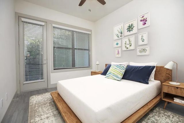 4509 Mount Vernon Street 2, Houston, TX 77006