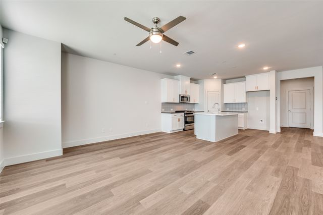 4553 Lamplights Drive, Celina, TX 75078