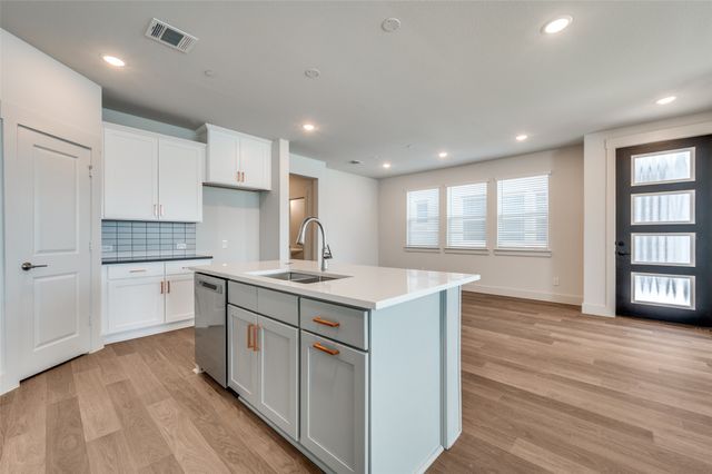 4553 Lamplights Drive, Celina, TX 75078