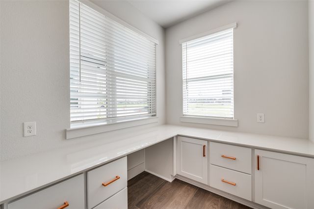 4553 Lamplights Drive, Celina, TX 75078