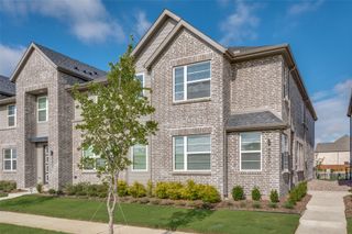 4553 Lamplights Drive, Celina, TX 75078