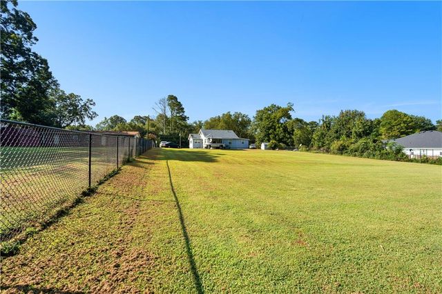 2892 Rex Road, Ellenwood, GA 30294