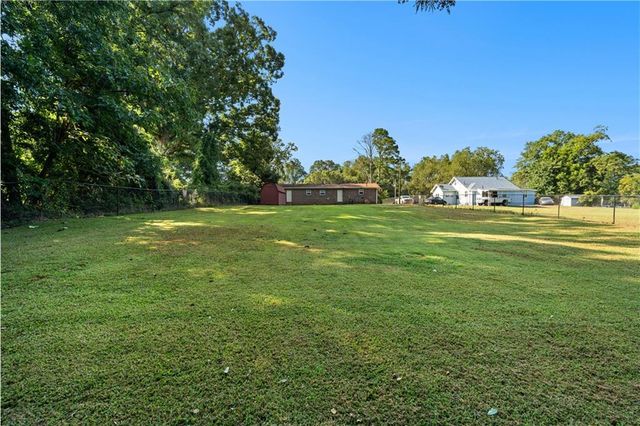 2892 Rex Road, Ellenwood, GA 30294