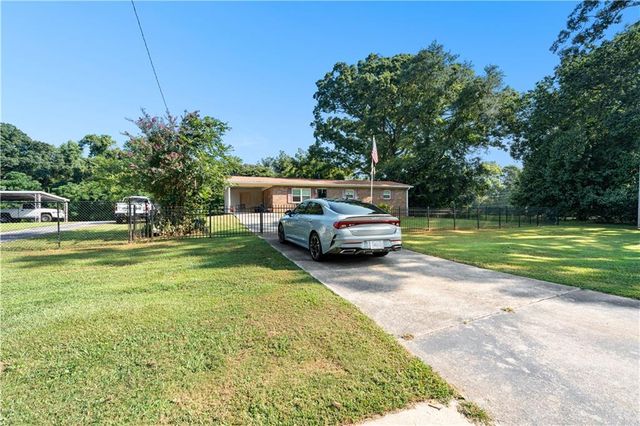 2892 Rex Road, Ellenwood, GA 30294