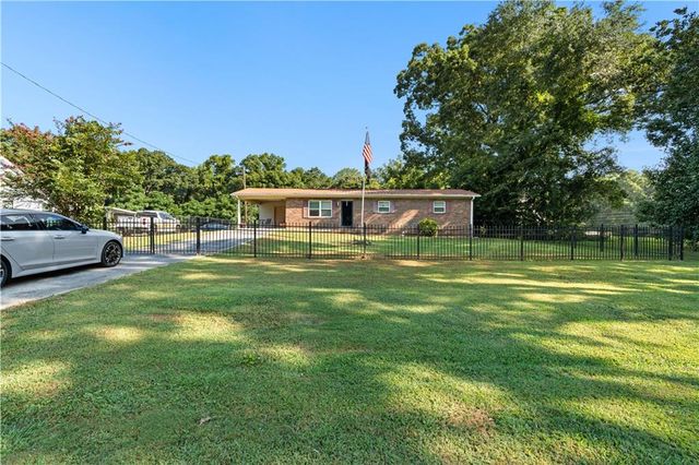 2892 Rex Road, Ellenwood, GA 30294