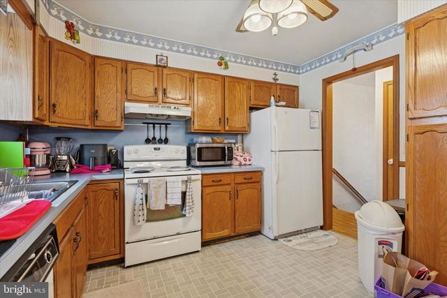 128 ENGLETOWN RD, Honey Brook, PA 19344