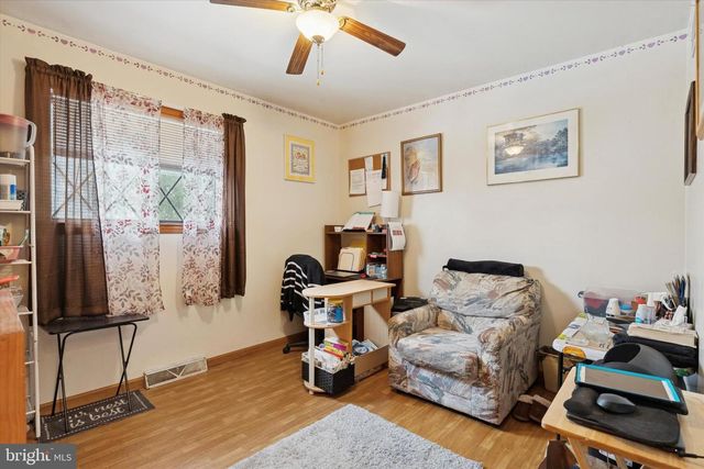 128 ENGLETOWN RD, Honey Brook, PA 19344