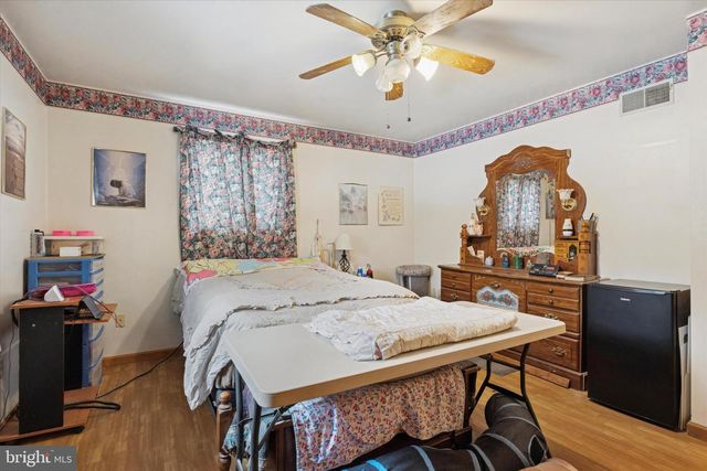 128 ENGLETOWN RD, Honey Brook, PA 19344