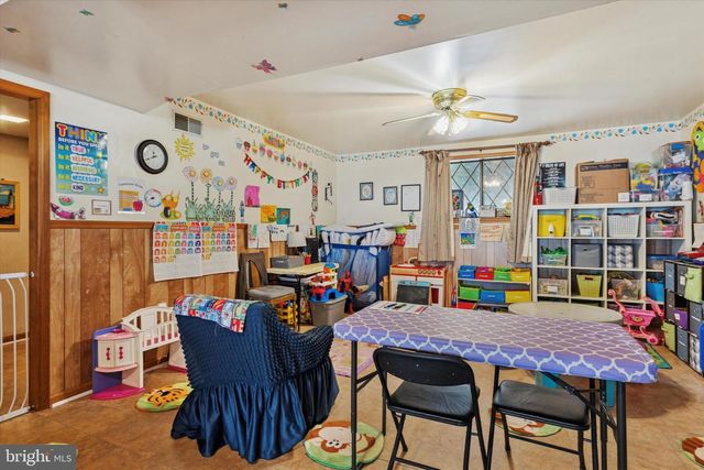 128 ENGLETOWN RD, Honey Brook, PA 19344