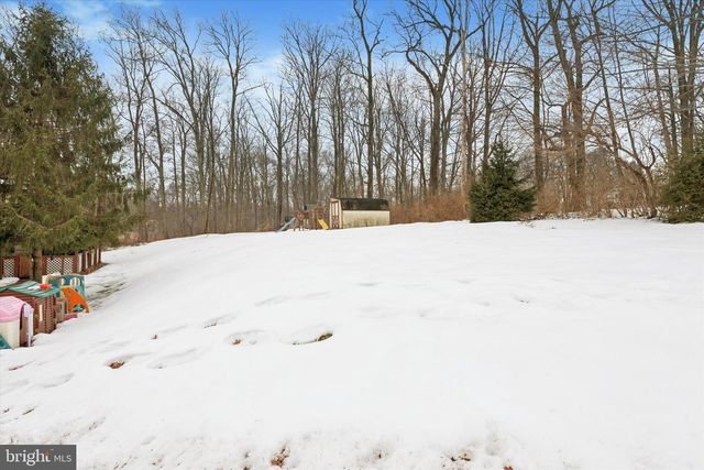 128 ENGLETOWN RD, Honey Brook, PA 19344