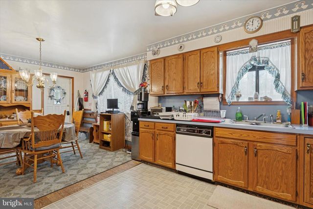 128 ENGLETOWN RD, Honey Brook, PA 19344