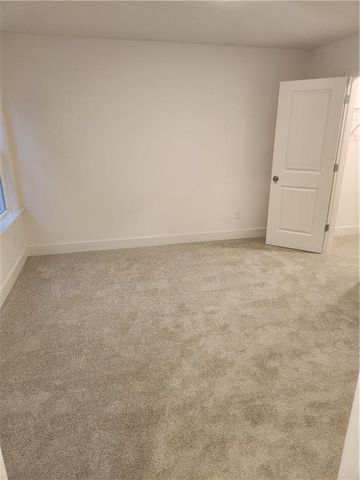 221 Brownlee Road, Woodstock, GA 30188