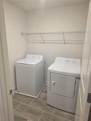 221 Brownlee Road, Woodstock, GA 30188