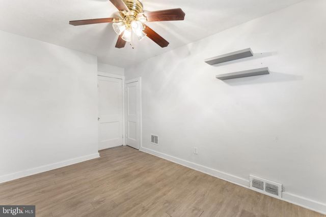1038 LAWRENCE AVE, Darby, PA 19023