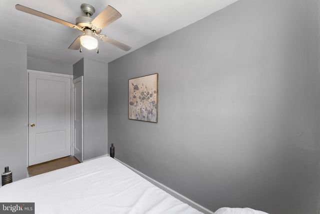 1038 LAWRENCE AVE, Darby, PA 19023