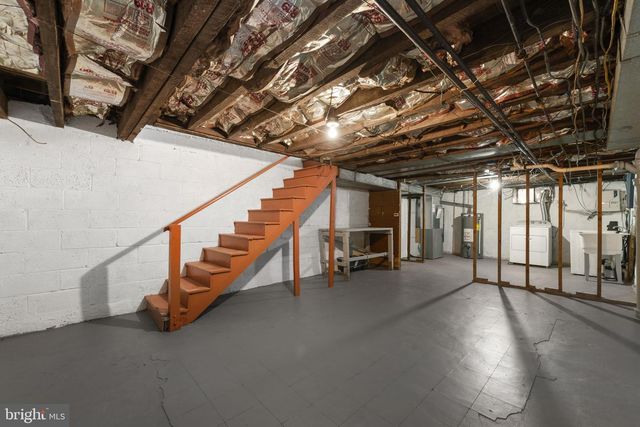 1038 LAWRENCE AVE, Darby, PA 19023