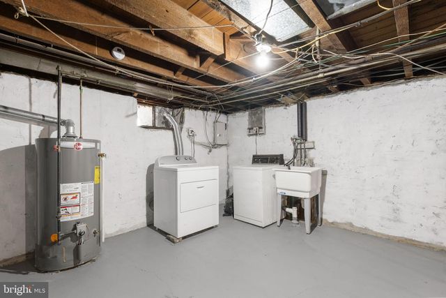 1038 LAWRENCE AVE, Darby, PA 19023