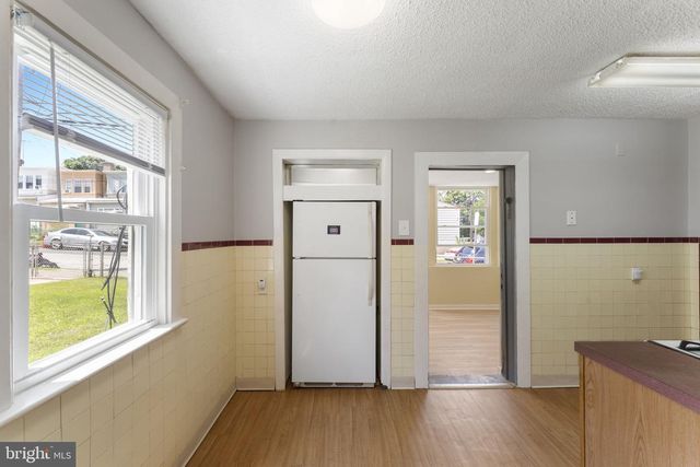 1038 LAWRENCE AVE, Darby, PA 19023