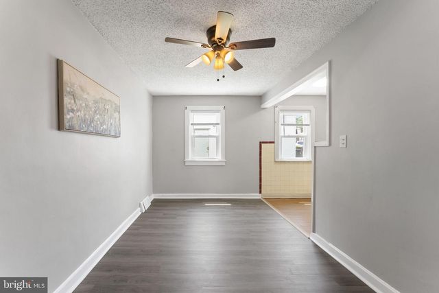1038 LAWRENCE AVE, Darby, PA 19023