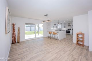 8534 E AMELIA Avenue, Scottsdale, AZ 85251