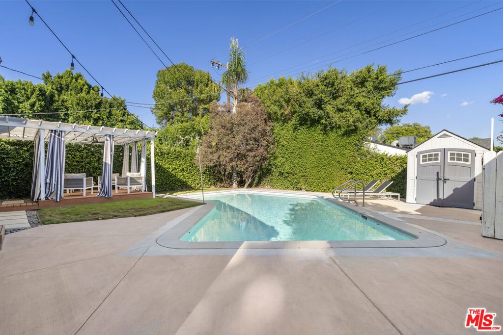 5410 Columbus Avenue, Van Nuys, CA 91411 — photo 2