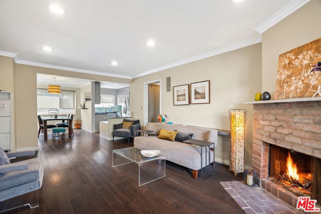 Image 1 of property listing at 1317 Stanford Street 5, Santa Monica, CA 90404