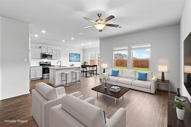 203 Helen RD, Hutto, TX 78634
