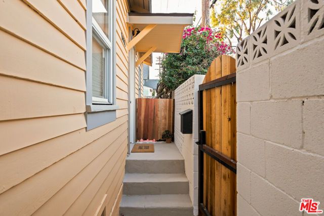 1411 Linden Avenue, Venice (los Angeles), CA 90291