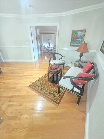 16422 NW 83rd Pl, Miami Lakes, FL 33016