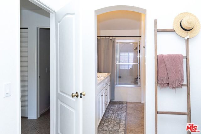 630 Kingswood Lane A, Simi Valley, CA 93065