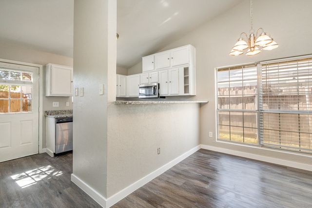 823 Versailles Street, Mesquite, TX 75149