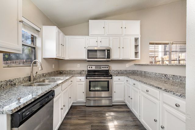 823 Versailles Street, Mesquite, TX 75149