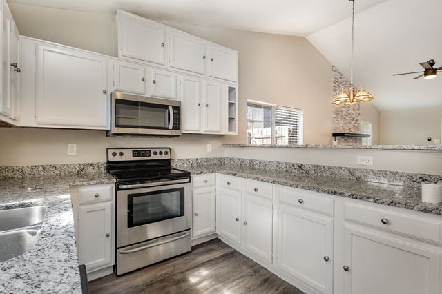 823 Versailles Street, Mesquite, TX 75149