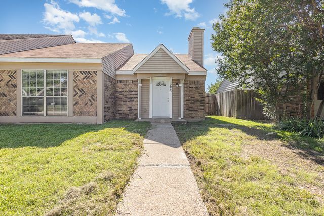 823 Versailles Street, Mesquite, TX 75149
