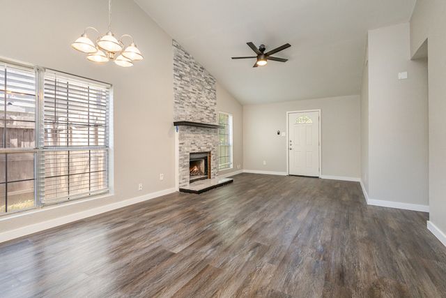 823 Versailles Street, Mesquite, TX 75149