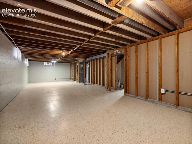 321 W Adams Avenue, Pueblo, CO 81004