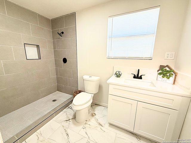 339 Allsup, San Antonio, TX 78237