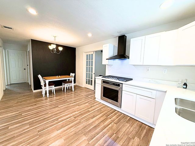 339 Allsup, San Antonio, TX 78237