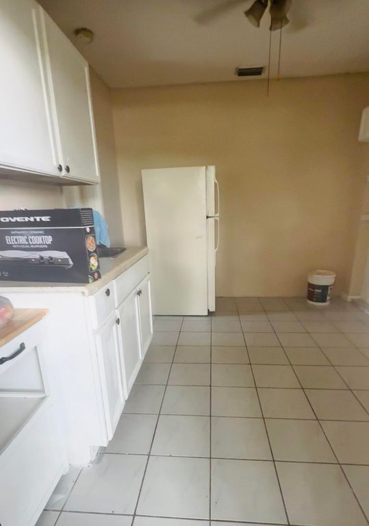5010 PIMLICO Court STUDIO, West Palm Beach, FL 33415