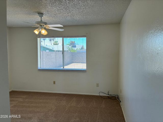 5915 W TIERRA BUENA Lane, Glendale, AZ 85306