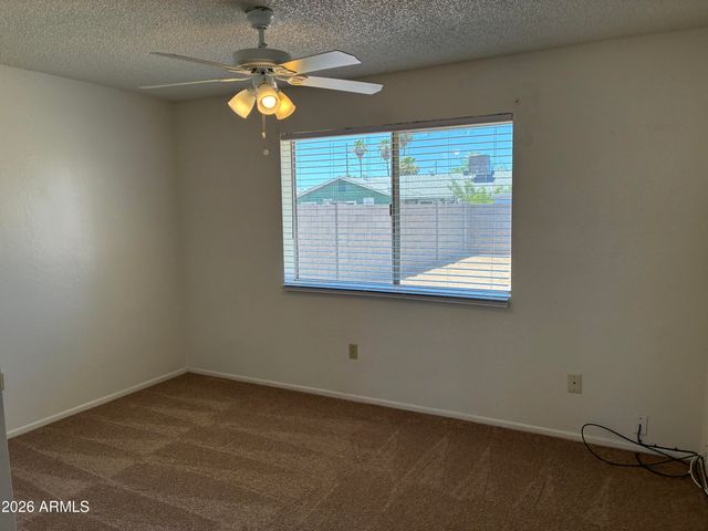 5915 W TIERRA BUENA Lane, Glendale, AZ 85306
