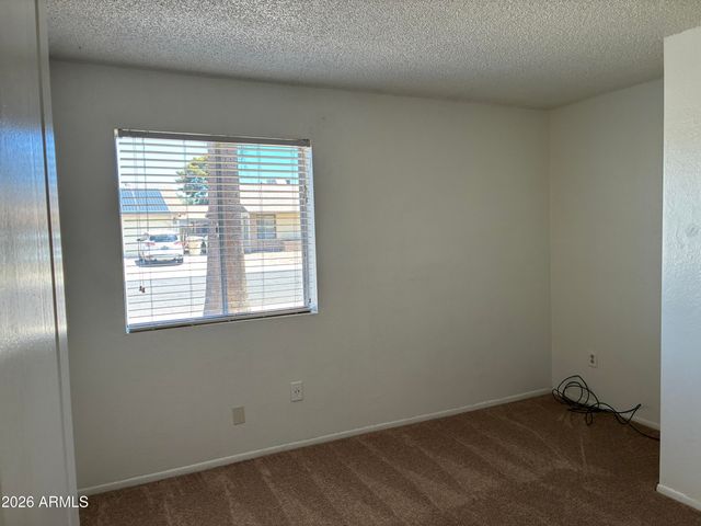 5915 W TIERRA BUENA Lane, Glendale, AZ 85306