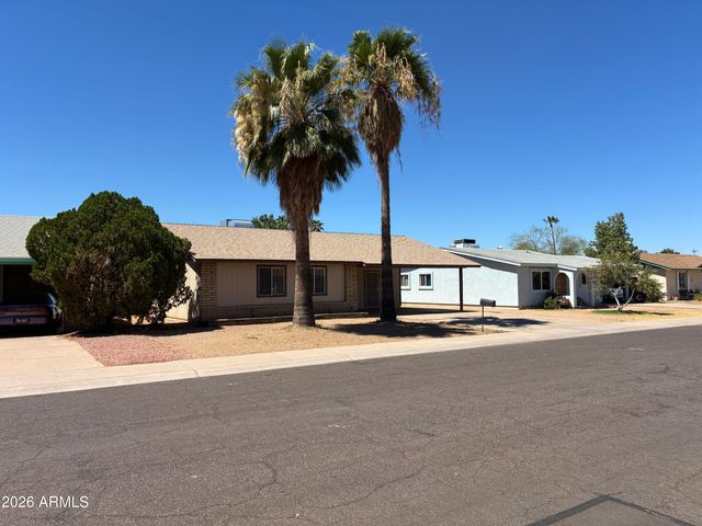 5915 W TIERRA BUENA Lane, Glendale, AZ 85306