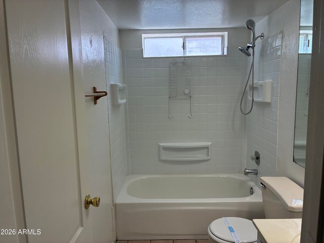 5915 W TIERRA BUENA Lane, Glendale, AZ 85306