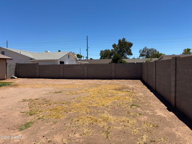 5915 W TIERRA BUENA Lane, Glendale, AZ 85306