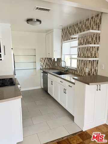 629 Idaho Avenue 23, Santa Monica, CA 90403