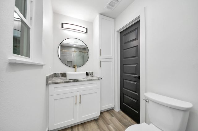 5108 Somerset Drive, Baytown, TX 77521