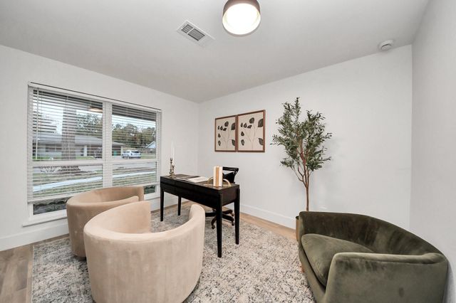 5108 Somerset Drive, Baytown, TX 77521