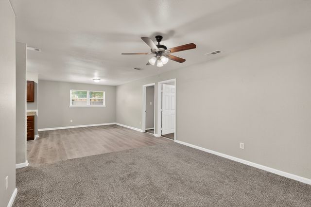 2508 Skylark Drive, Arlington, TX 76010